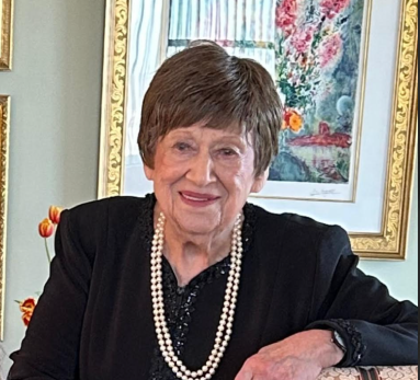 Debby Kahm has been the informal leader of the Lake Success Jewish Center sisterhood, serving the organization for nearly 25 years.